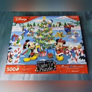 Disney Holiday Magic Light Up Puzzle 500 Piece